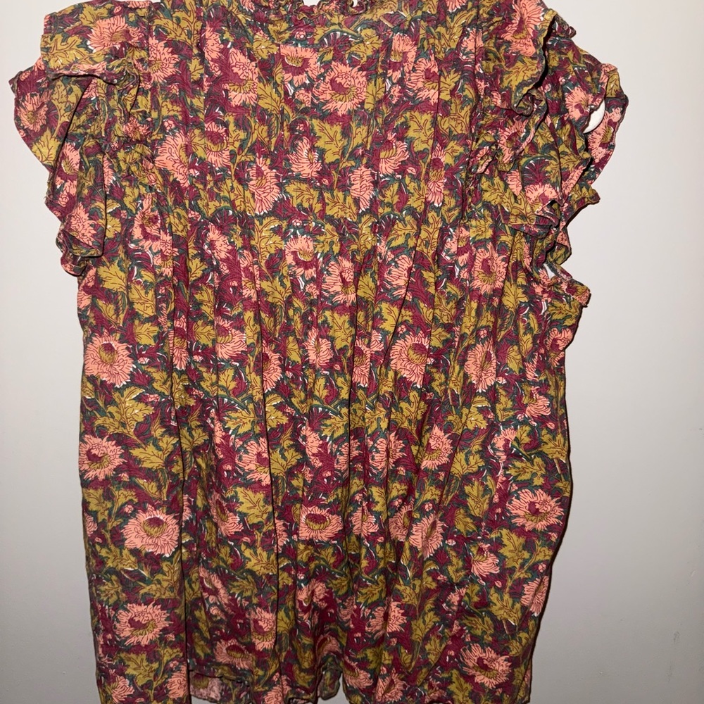 Floral Ruffle Sleeve Top